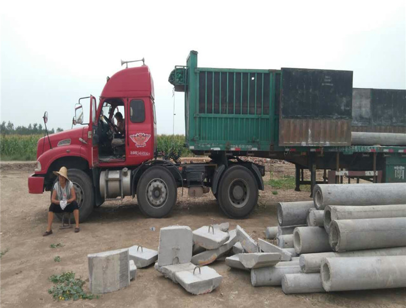 發(fā)湖北老河口工程項目部80根大十米線桿40地錨石